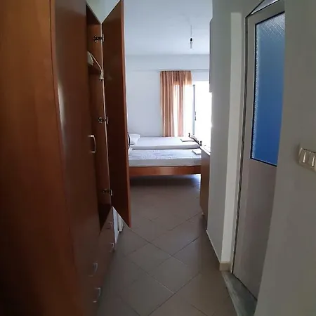 Akil Noga Venkovský dům *